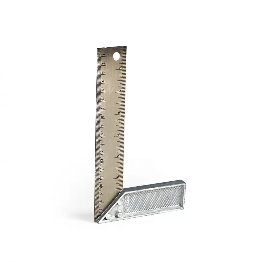 4M SQUARE WITH LENGHT SCALE